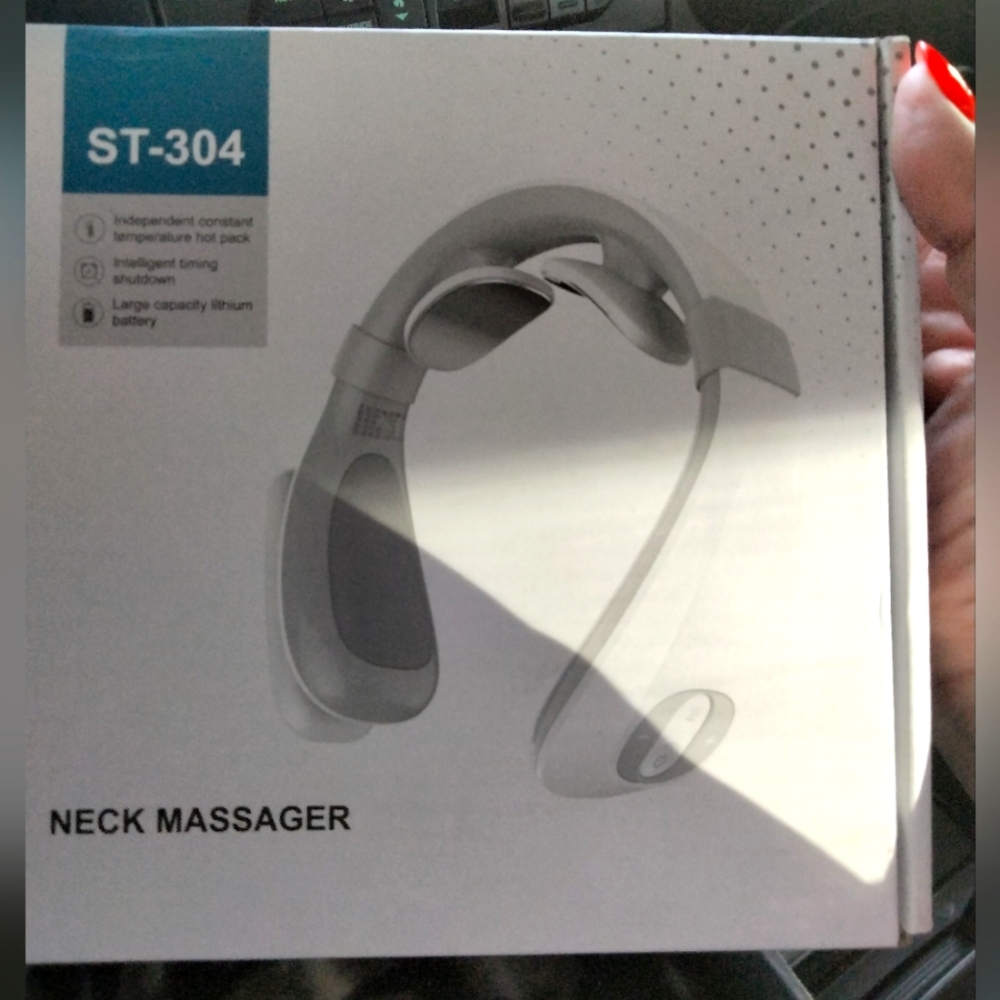 Neck Massager w/heat FINAL PRICE!!!!
